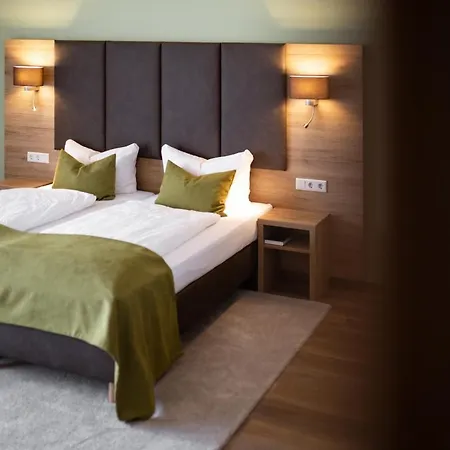 Froehlich-hoeche Uslar