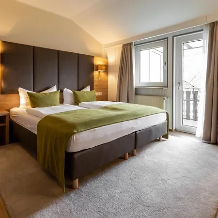 Froehlich-hoeche Hotel Uslar