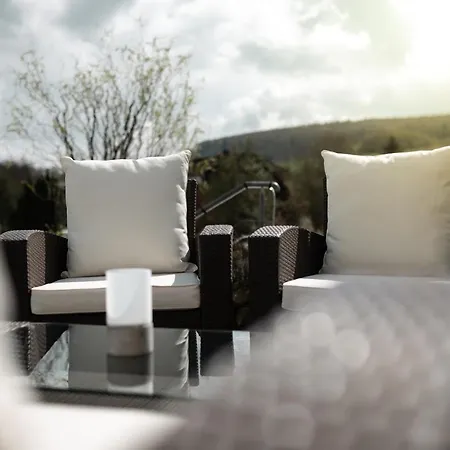 Froehlich-hoeche Hotell