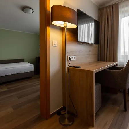 Hotel Froehlich-hoeche 3*